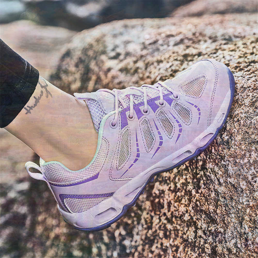 Sumer Round Tip Silver Sneaker - Home Office 365 리뷰 및 가격