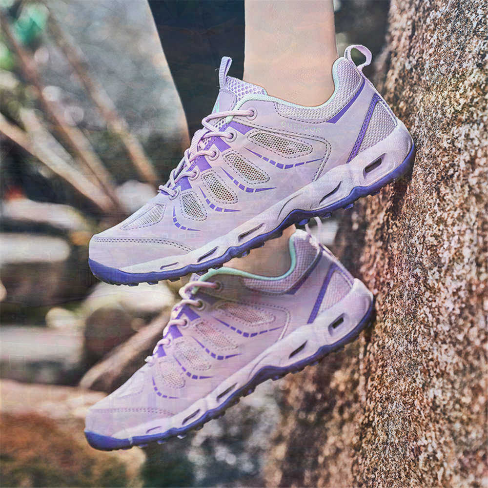 Sumer Round Tip Silver Sneaker - Home Office 365 리뷰 및 가격